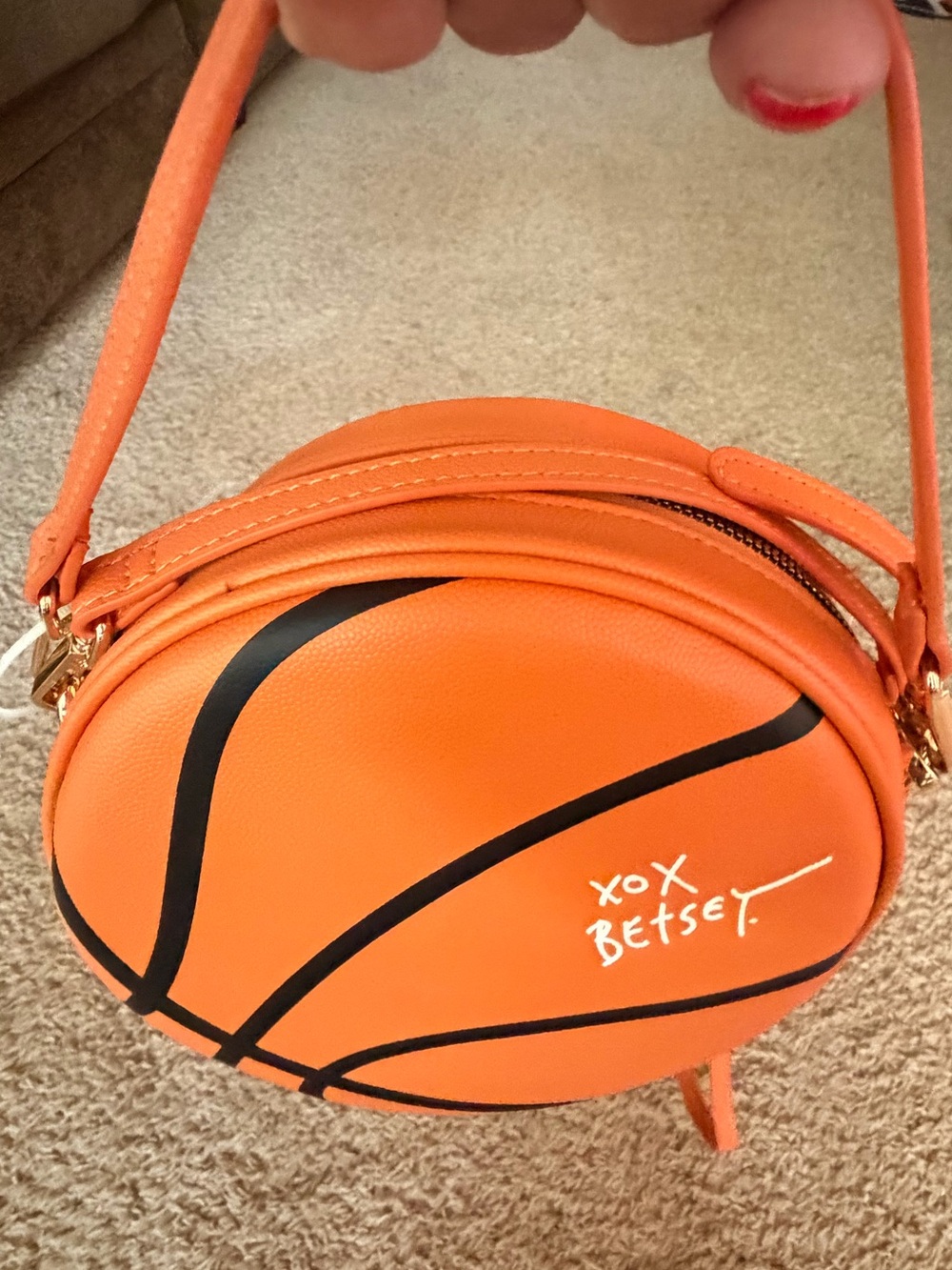 Betsey Johnson Kitsch Basketball-Shaped Crossbody - Picture 2 of 10